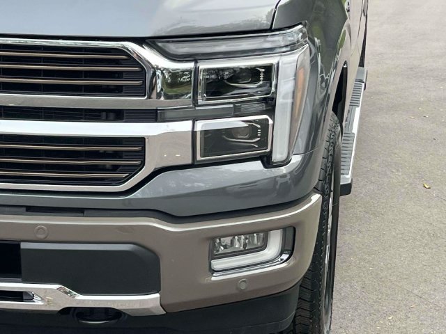 New 2026 Ford F150 King Ranch w/ FX4 Off-Road Package AWD/4WD image 9