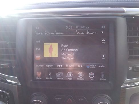 Used 2016 RAM 1500 Laramie w/ Convenience Group image 21