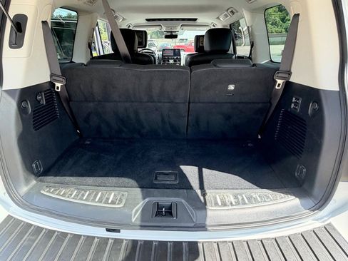 Used 2022 Nissan Armada Platinum w/ Captain's Chairs Package AWD/4WD image 35