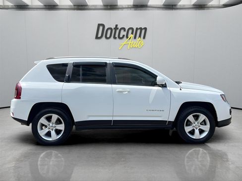 Used 2015 Jeep Compass Latitude AWD/4WD image 15