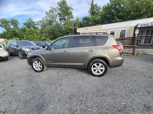 Used 2011 Toyota RAV4 Limited w/ Limited Extra Value Pkg AWD/4WD image 18