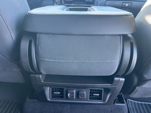 Used 2020 Chevrolet Silverado 1500 LT w/ All-Star Edition image 48