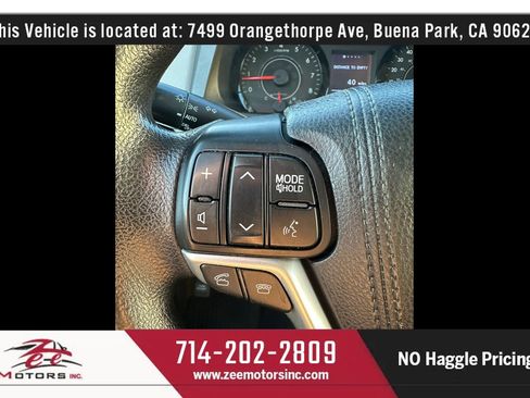 Used 2017 Toyota Sienna LE FWD image 30