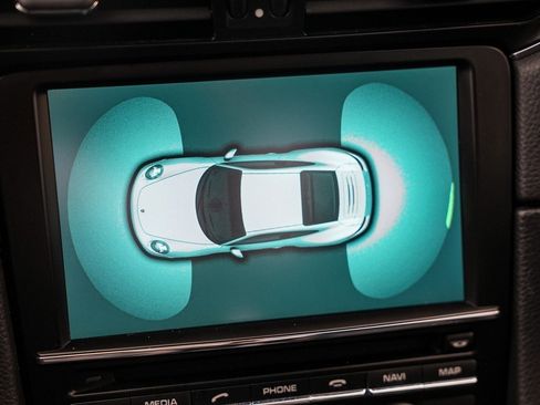 Used 2014 Porsche 911 Carrera image 30
