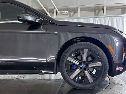 Certified 2024 BMW iX xDrive50 w/ Sport Package AWD/4WD image 35
