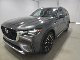 Used 2024 MAZDA CX-90 Plug-In Hybrid w/ Premium Plus AWD/4WD image 13
