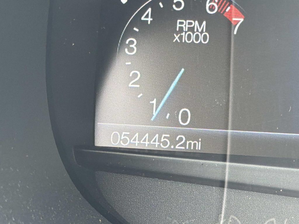 Used 2019 Ford Edge SEL w/ Equipment Group 201A FWD image 26