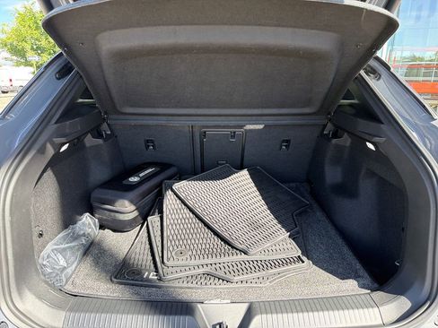 Certified 2025 Volkswagen ID.4 Pro S AWD/4WD image 26