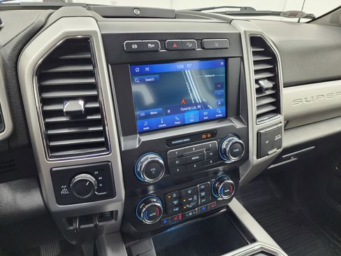 Used 2020 Ford F250 Lariat image 11