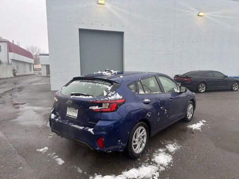 Used 2025 Subaru Impreza 2.0i image 3