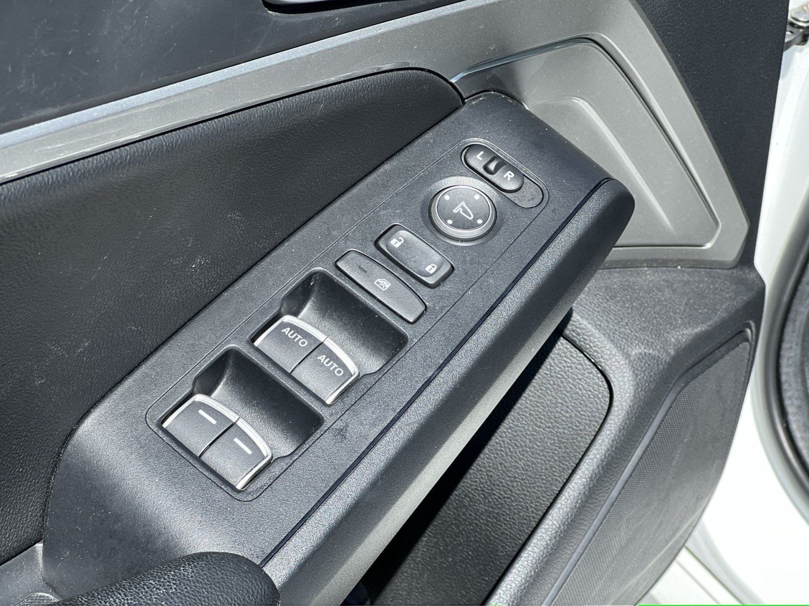Certified 2024 Acura Integra FWD image 12