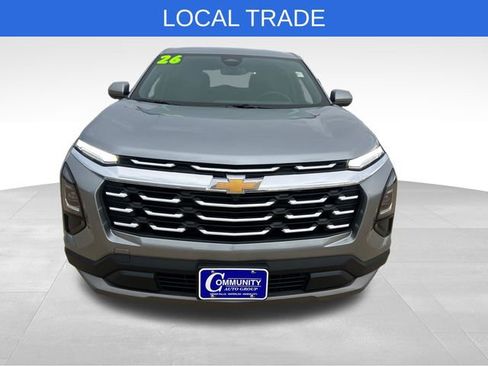 Used 2026 Chevrolet Equinox LT image 9