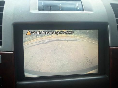 Used 2008 Cadillac Escalade AWD image 16