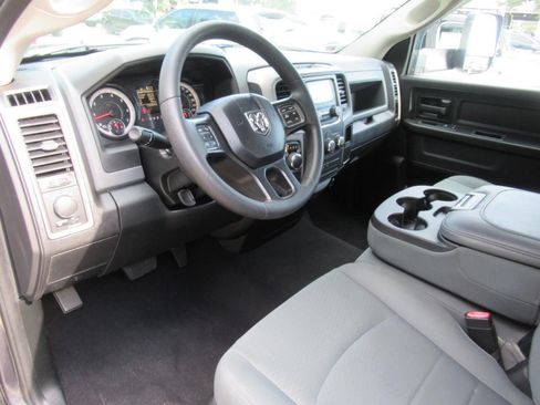 Used 2018 RAM 1500 Tradesman w/ Popular Equipment Group RWD image 20