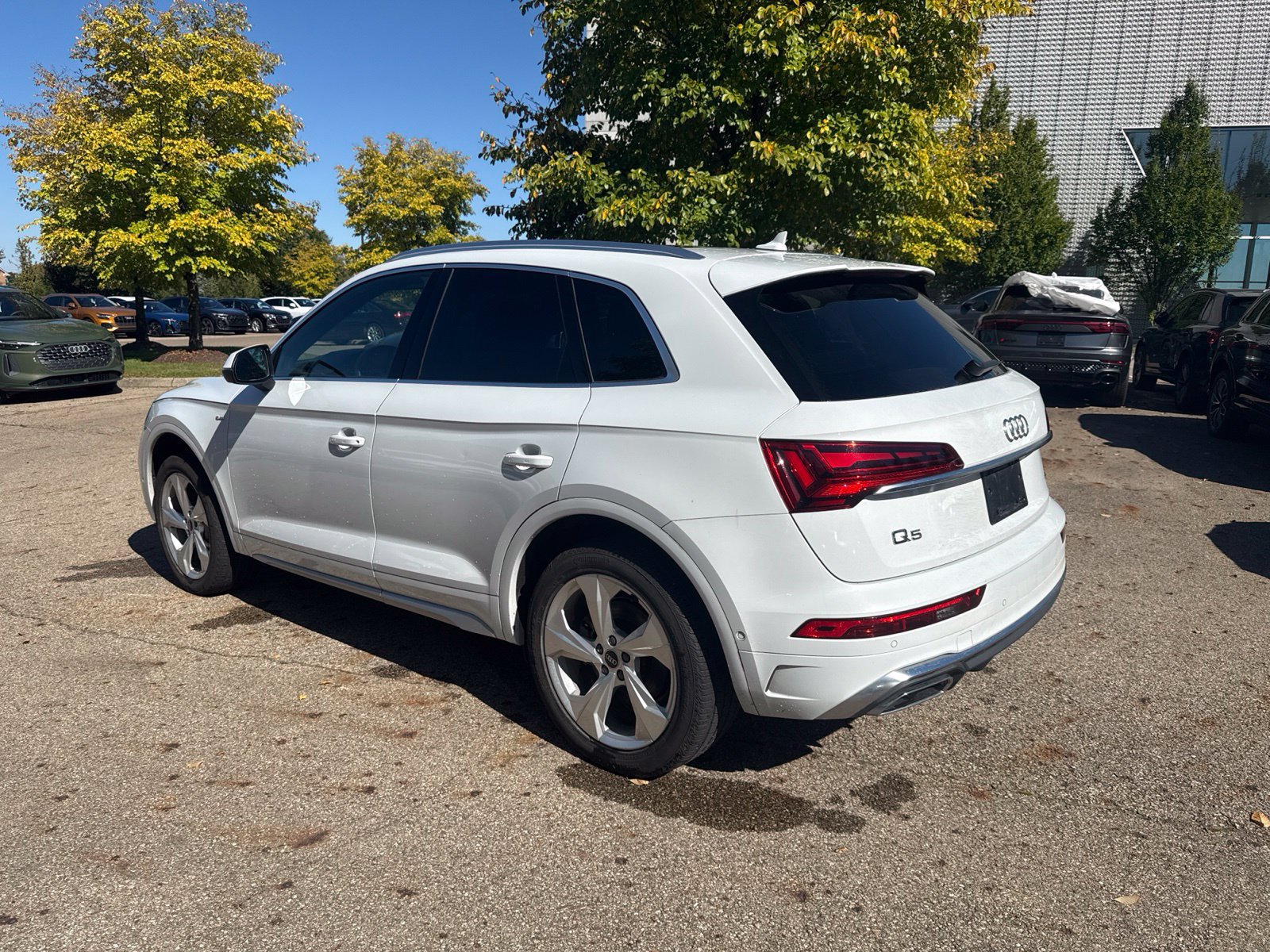 Used 2023 Audi Q5 2.0T Prestige AWD/4WD image 3