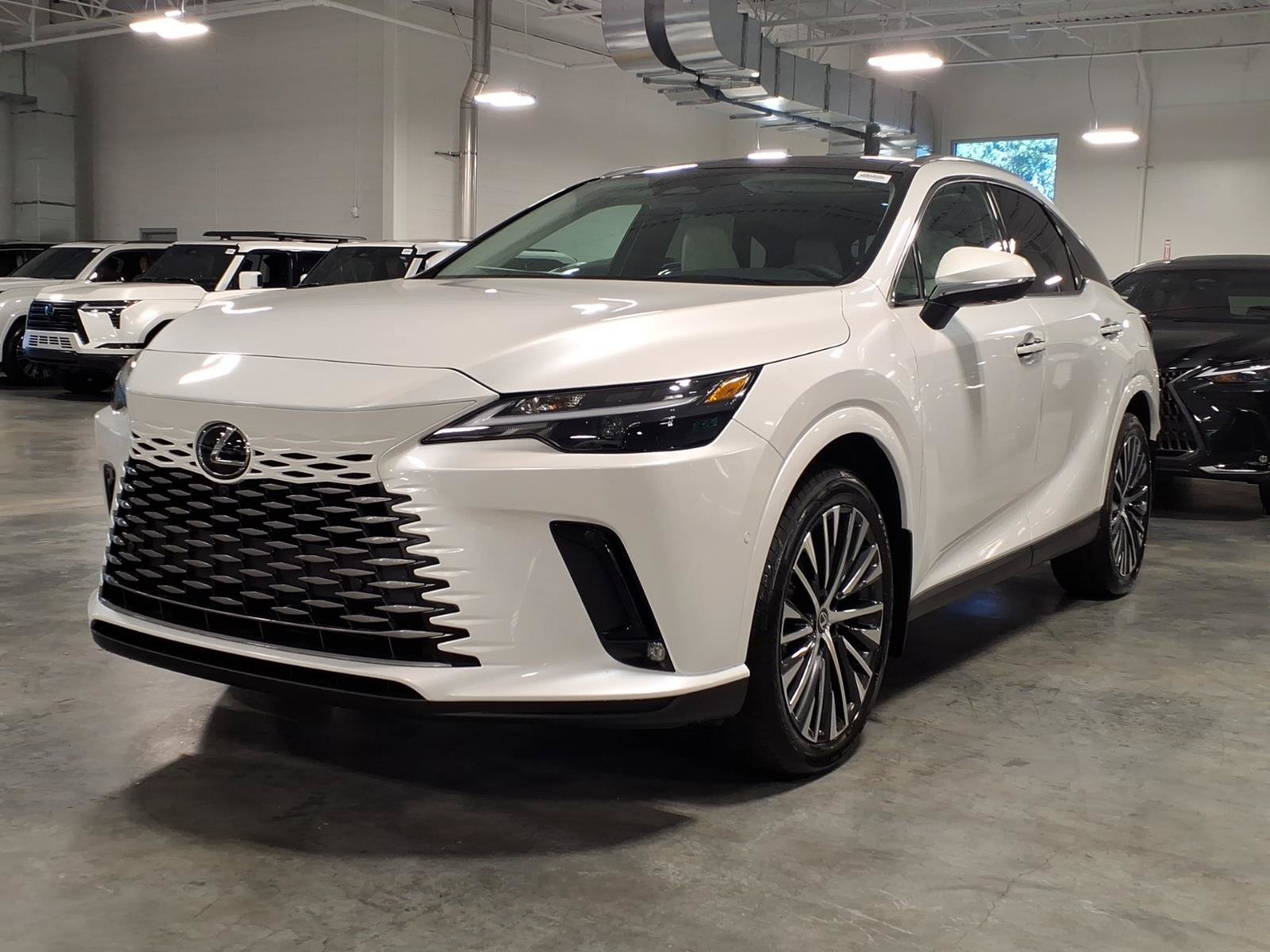 New 2026 Lexus RX 350h AWD/4WD image 3