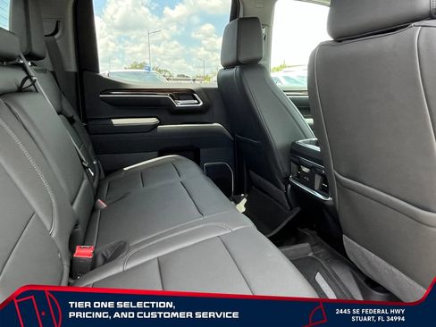 New 2026 GMC Sierra 1500 Elevation w/ Elevation Premium Package AWD/4WD image 17