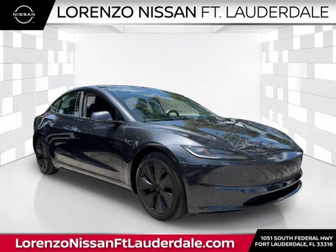 Used 2024 Tesla Model 3 Standard Range RWD image 1