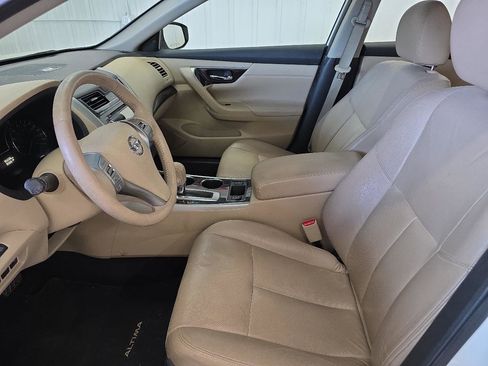 Used 2015 Nissan Altima 2.5 SL w/ Technology Package image 25