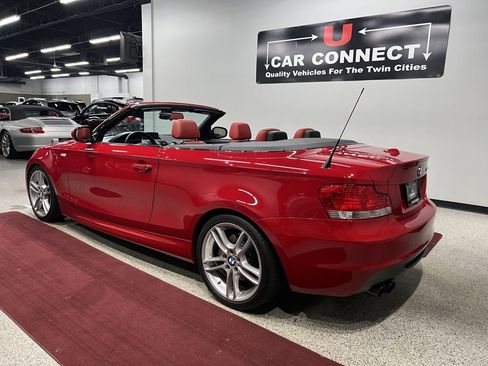 Used 2010 BMW 135i Convertible w/ Premium Pkg image 20