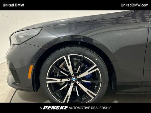 Used 2025 BMW 530i w/ M Sport Package image 10