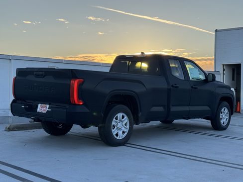 New 2026 Toyota Tundra SR image 13