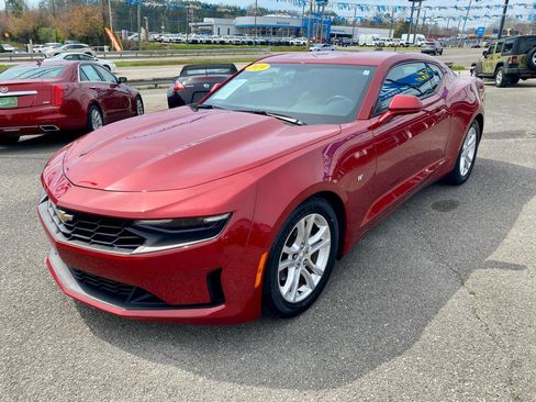Used 2019 Chevrolet Camaro LS RWD image 3