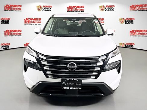 Certified 2024 Nissan Rogue SV image 11