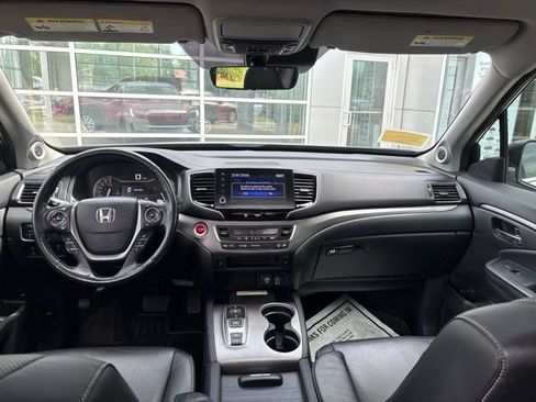 Used 2023 Honda Ridgeline RTL-E image 26