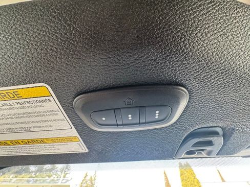 Used 2022 Jeep Wrangler Unlimited Sahara w/ Cold Weather Group image 31