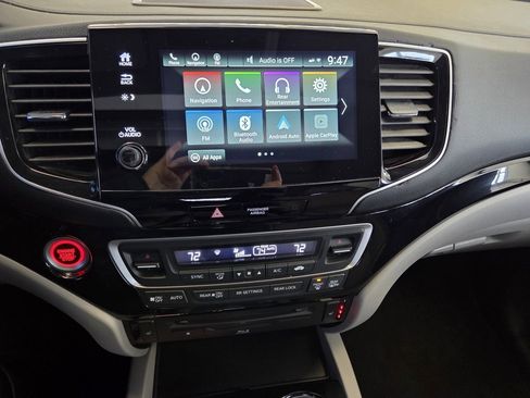 Certified 2022 Honda Pilot Touring image 40