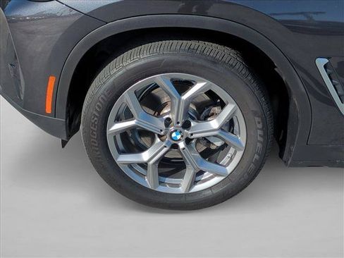 Used 2024 BMW X3 sDrive30i w/ Premium Package RWD image 26