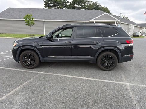 Used 2021 Volkswagen Atlas SE w/ Panoramic Sunroof Package AWD/4WD image 3