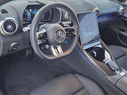 Certified 2022 Mercedes-Benz SL 55 AMG 4MATIC image 10