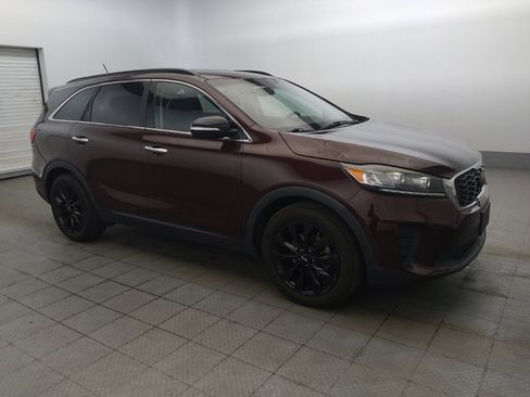Used 2019 Kia Sorento S FWD image 11