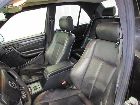 Used 1999 Mercedes-Benz C 280 Sedan image 13