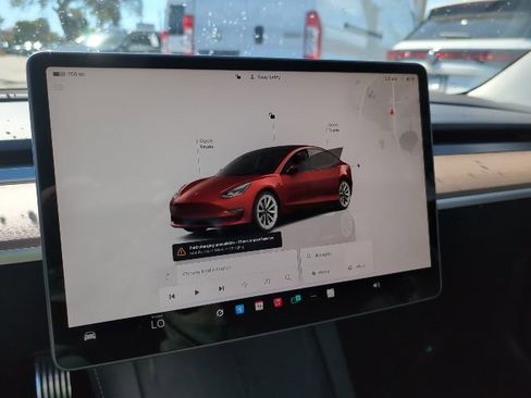 Used 2022 Tesla Model 3 Long Range image 12