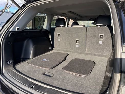 Used 2022 Jeep Grand Cherokee Limited image 34