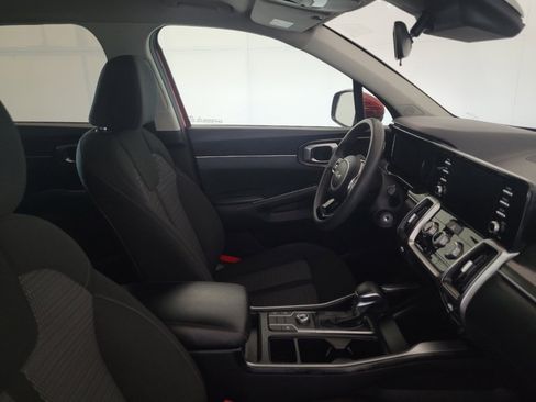Used 2022 Kia Sorento LX FWD image 21