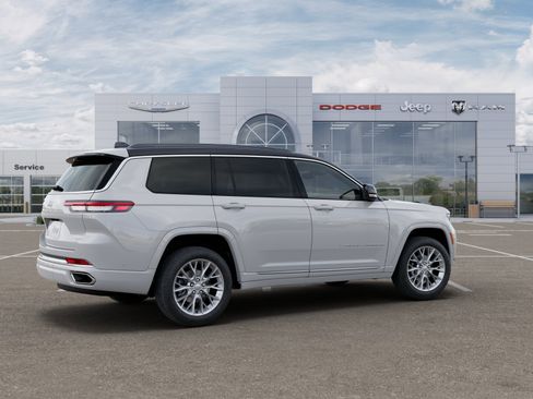 New 2025 Jeep Grand Cherokee L Summit AWD/4WD image 26