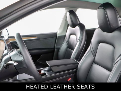 Used 2023 Tesla Model Y Long Range image 21