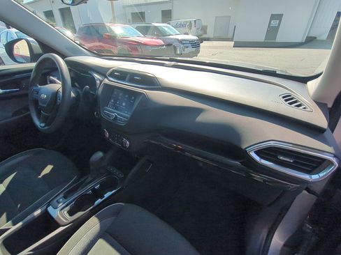 Certified 2023 Chevrolet TrailBlazer LT image 28