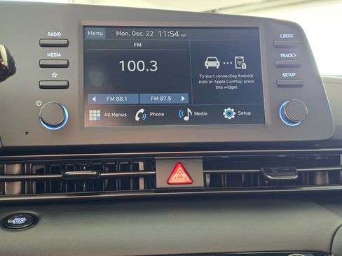 New 2026 Hyundai Elantra SEL Sport image 24