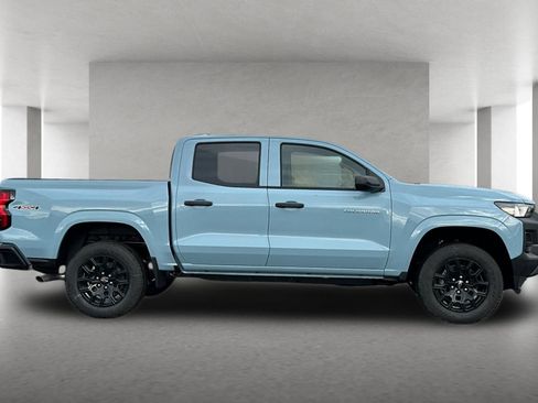 Used 2026 Chevrolet Colorado W/T w/ WT Custom Package AWD/4WD image 3