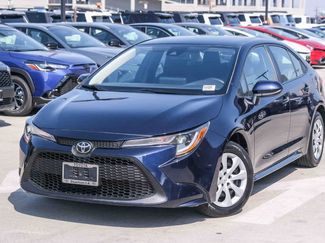 Certified 2022 Toyota Corolla LE image 1