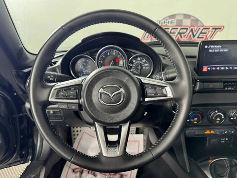 Used 2022 MAZDA MX-5 Miata Club w/ Brembo/BBS Recaro Package RWD image 20