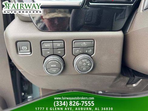 Used 2026 Chevrolet Silverado 1500 LT Trail Boss w/ Convenience Package II AWD/4WD image 17