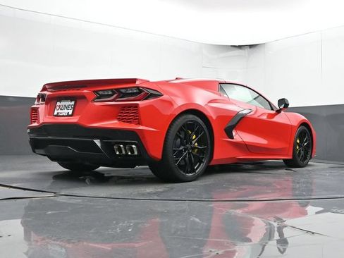 Used 2025 Chevrolet Corvette Stingray Preferred Conv w/ 2LT RWD image 39