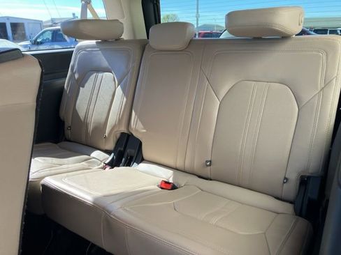 Used 2023 Ford Expedition Max Limited image 20