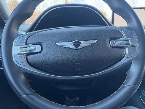 Certified 2023 Genesis GV70 2.5T Select w/ Select Package image 13
